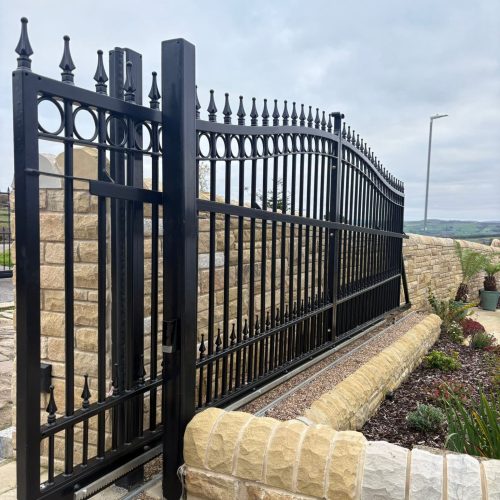 Residential electric gate services and automated installation.